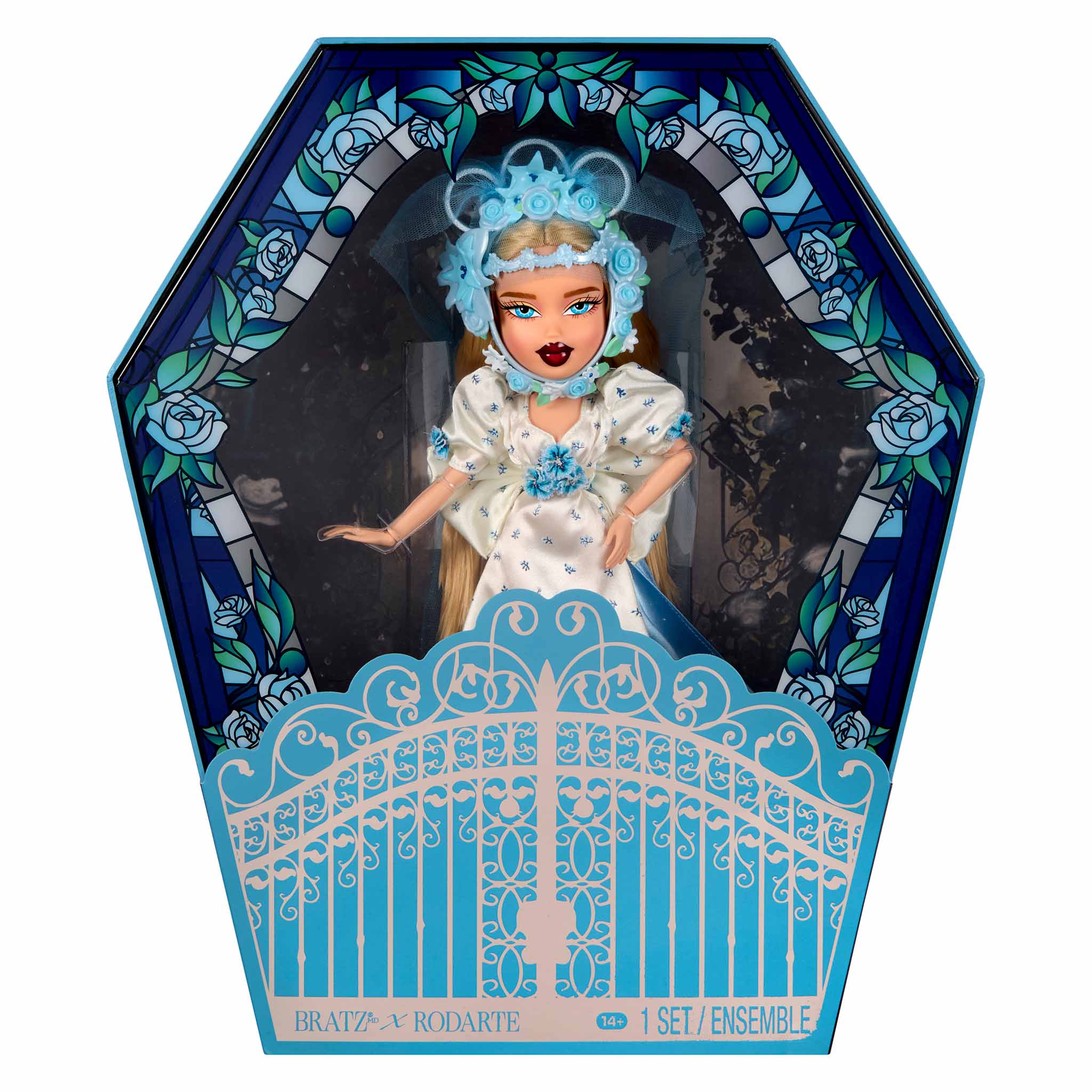 Bratz x Rodarte Collector Doll - Cloe - Image 8